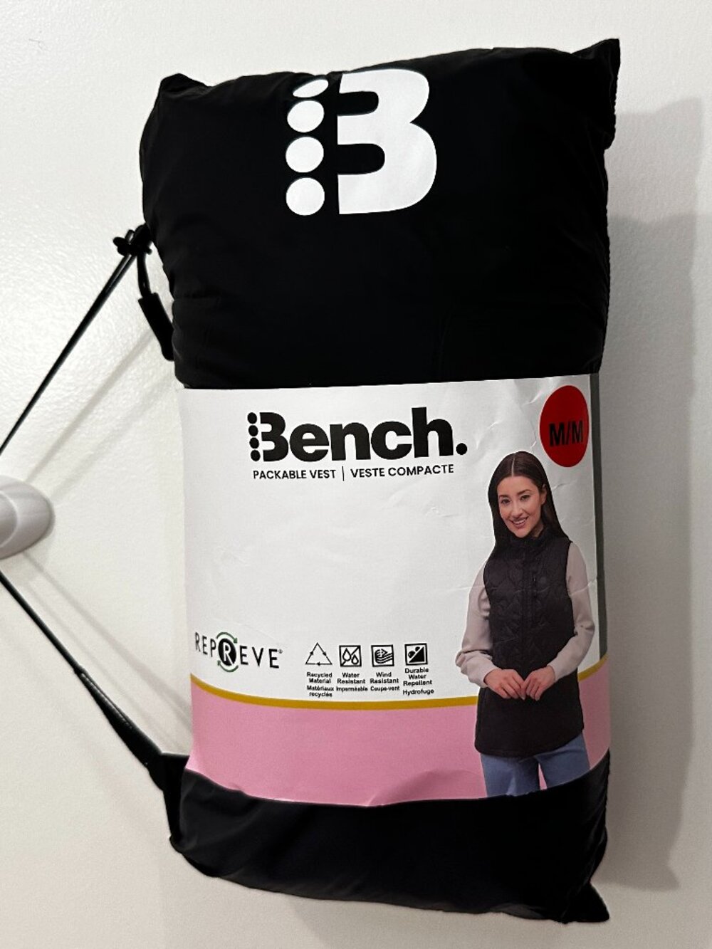 LAST CHANCE WINTER CLOTHES:  Women's Bench Packable Vest  Size M NWT